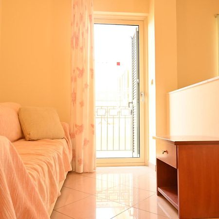 liocharis villas Lourdata  Extérieur photo