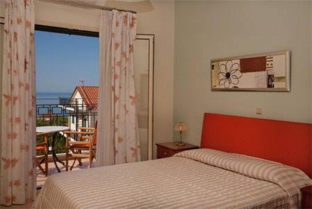 liocharis villas Lourdata  Extérieur photo
